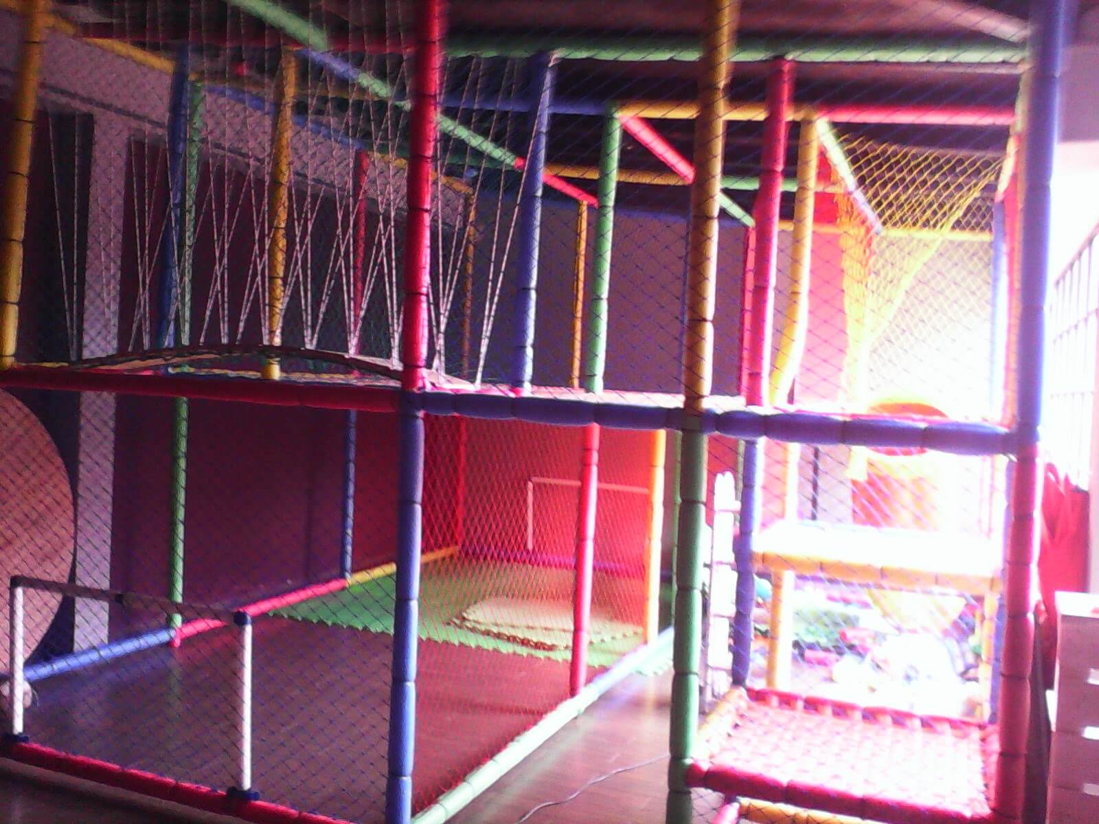 Pelotero de color rojo tamaño grande