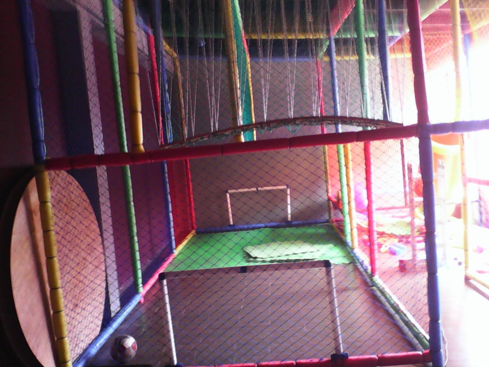 Pelotero de color rojo tamaño grande